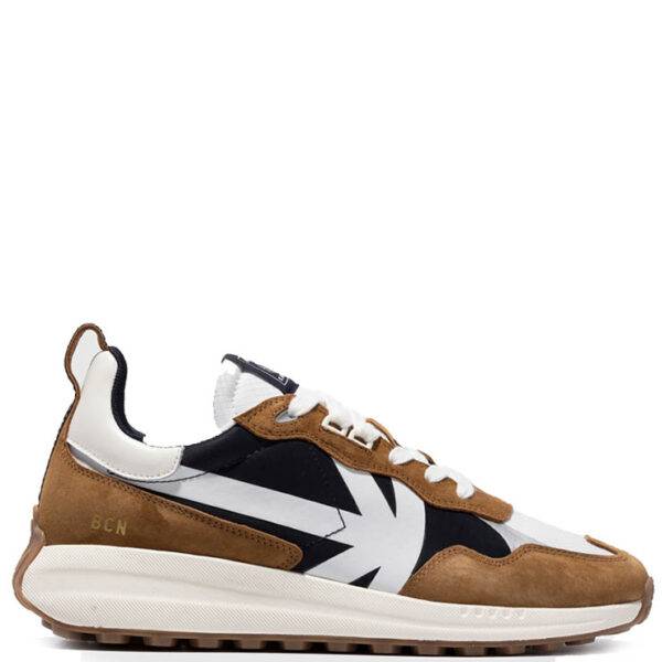 Zapatillas de la marca Kaotiko modelo Vancouver Navy/Tan. Zapatillas deportivas elaboradas en combinación de piel y textil.  Suela de goma blanca.